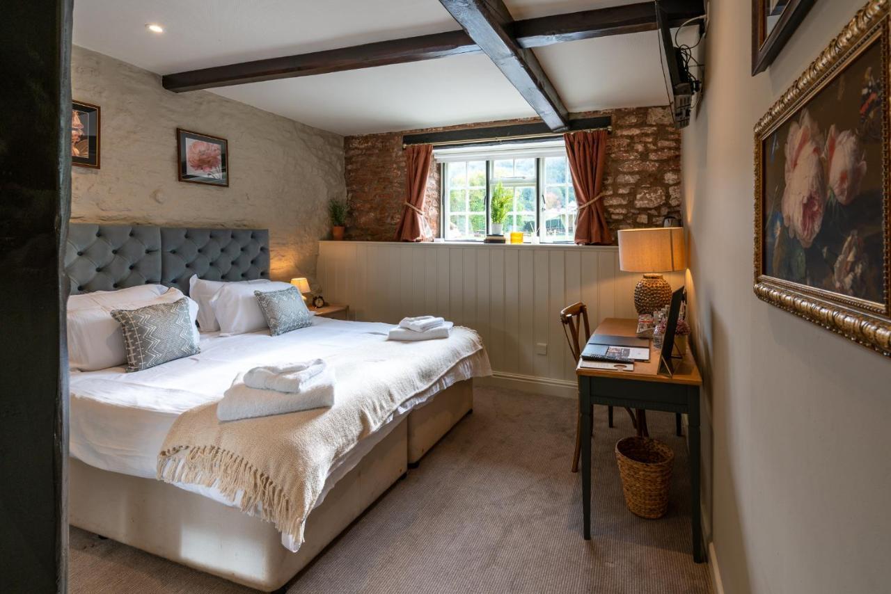 Hotel The Ring 'O' Bells à Compton Martin Extérieur photo